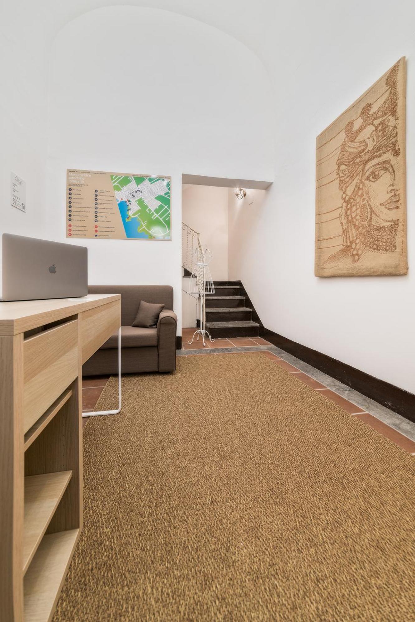Voila Rooms Guest House Terrasini Exterior foto